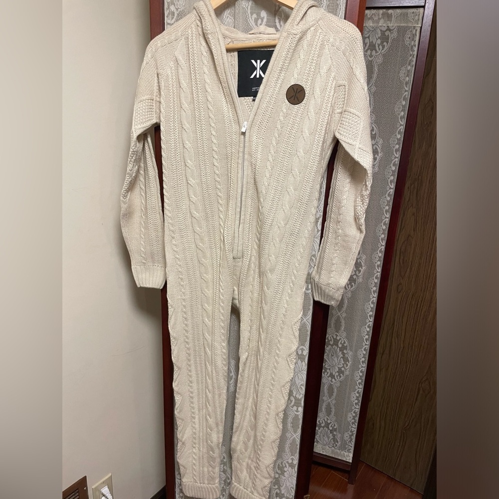 Onepiece Cable Knit Jumper